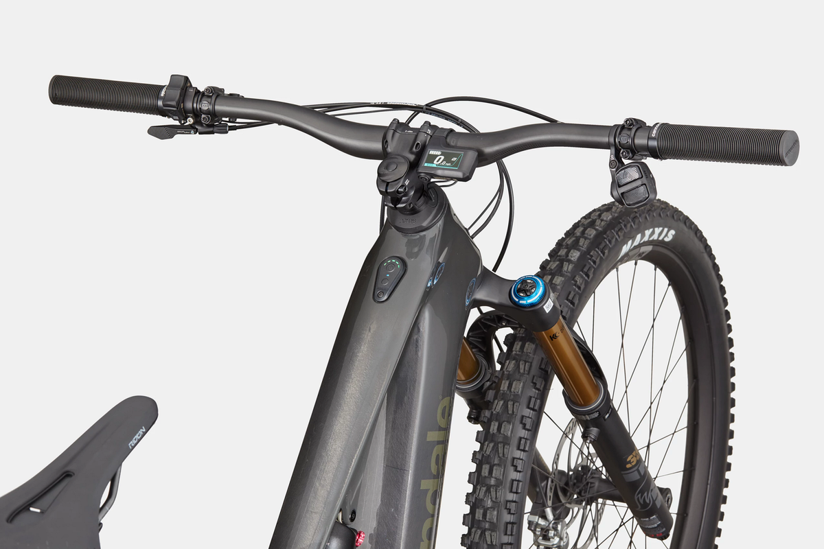 MOTERRA SL 1 — Gris — Detalle