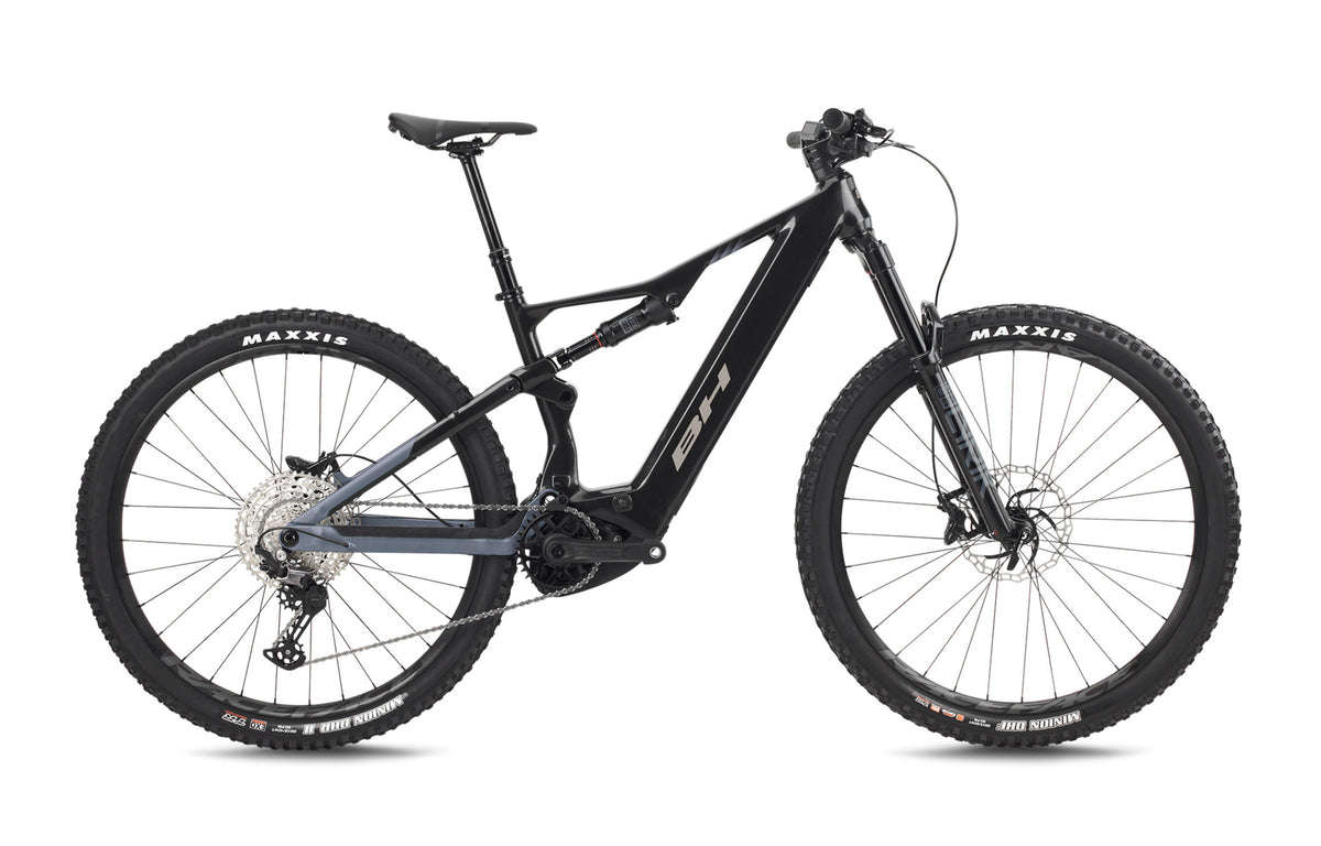 BH iLYNX+ NX TRAIL 8.0 · Negro · EX807 NCS · 2027