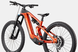 MOTERRA LT 1 — Rojo — Detalle