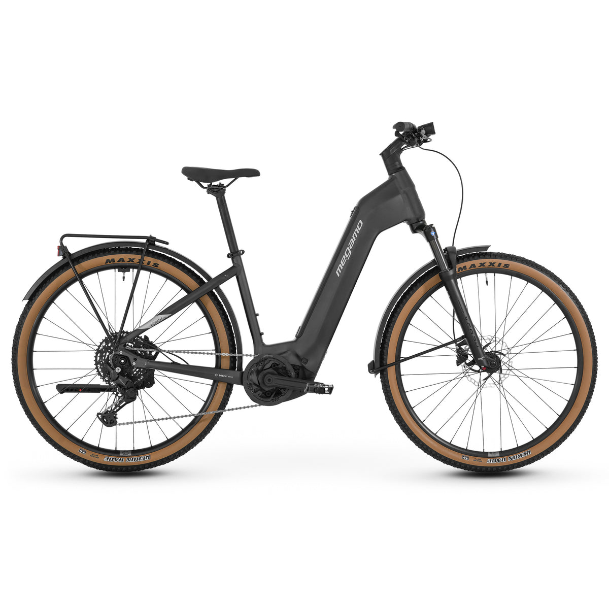 MEGAMO REACH LOW 10 SUV 2026 · Negro · MG27106206B · B2B image_transparent