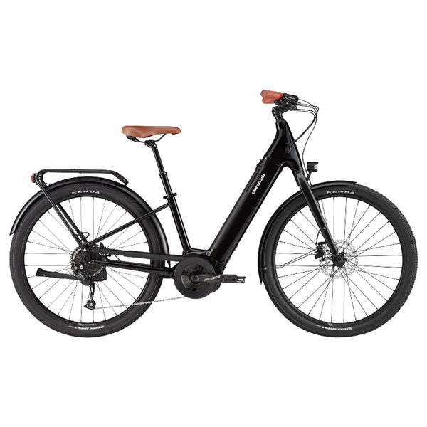 Bicicleta eléctrica Cannondale Adventure Neo 3.1 Negra
